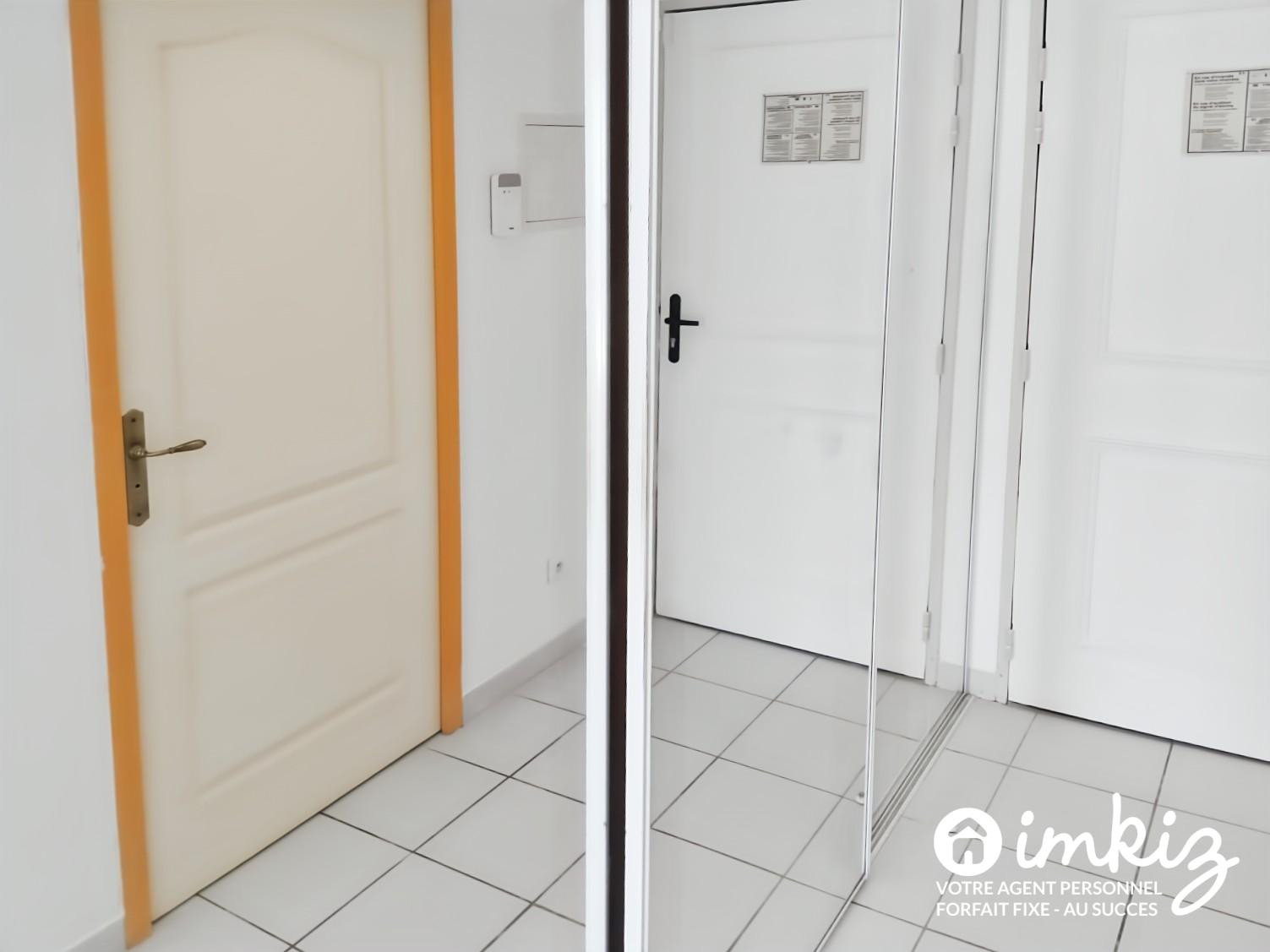 
                                                Vente
                                                 Appartement 1 pièce