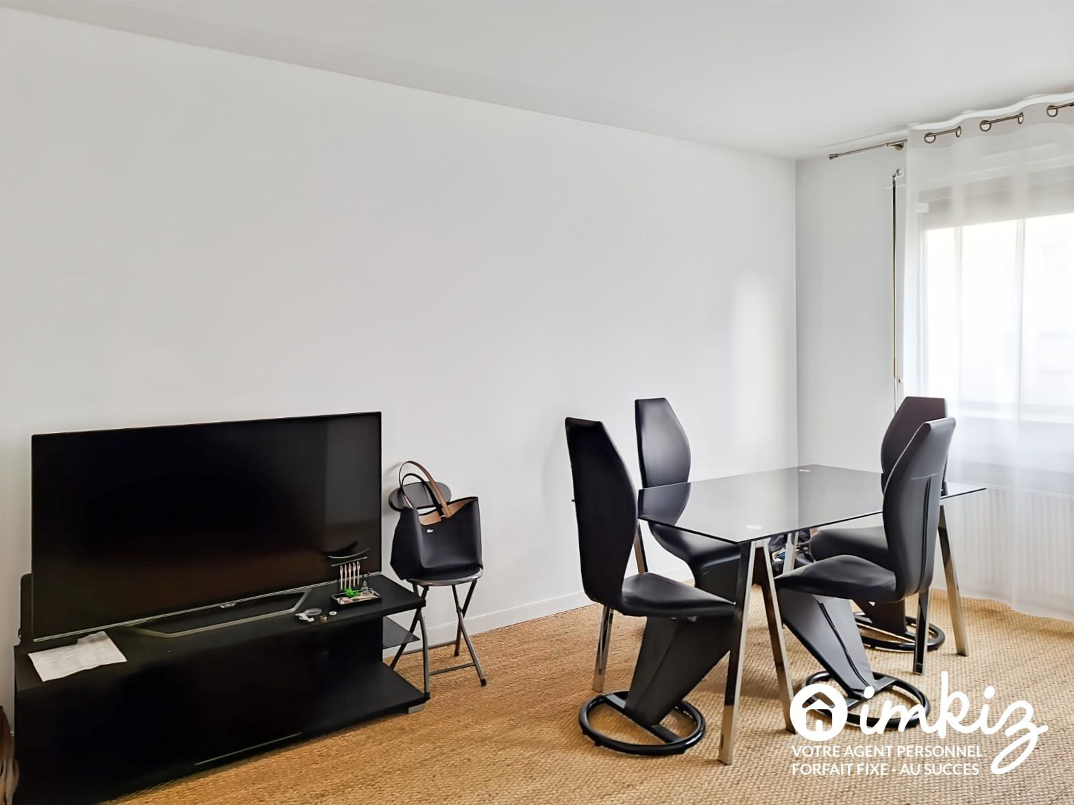 
                                                Vente
                                                 Appartement 1 pièce