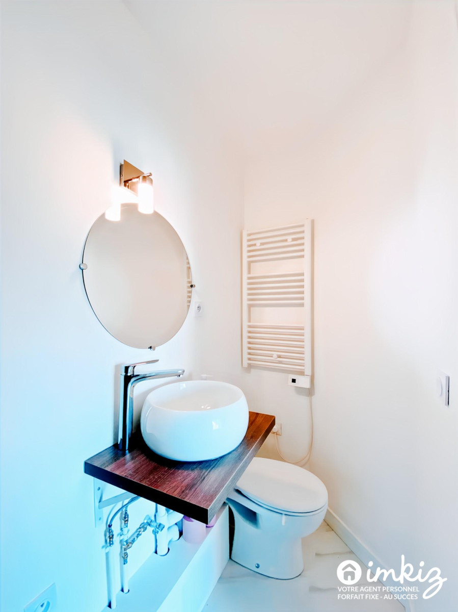 
                                                Vente
                                                 Appartement 1 pièce