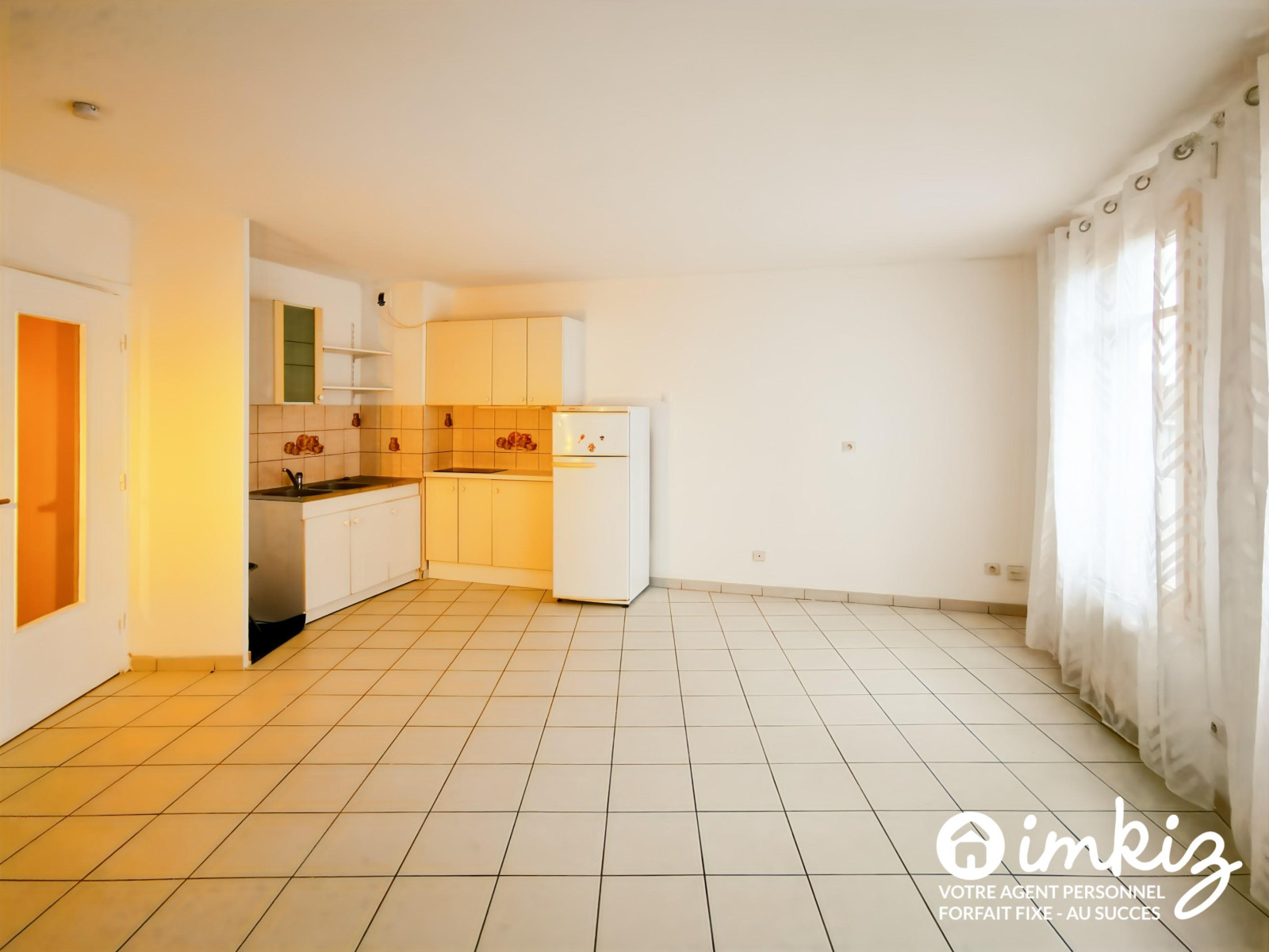 
                                                Vente
                                                 Appartement 1 pièce