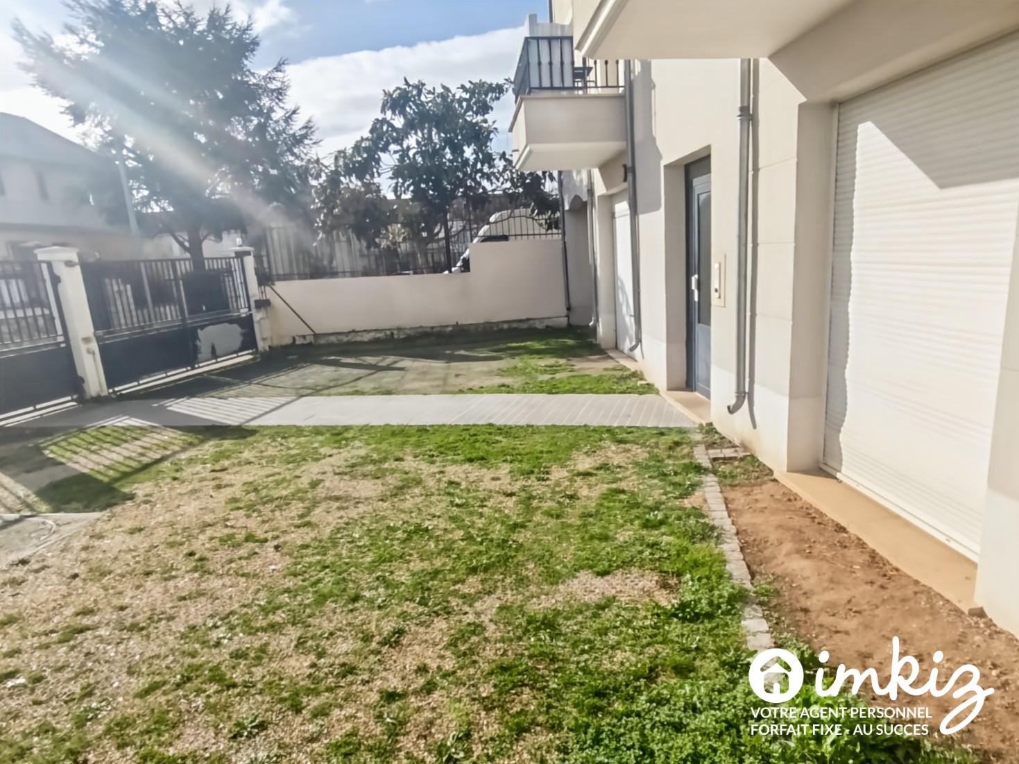 
                                                Vente
                                                 Appartement 1 pièce