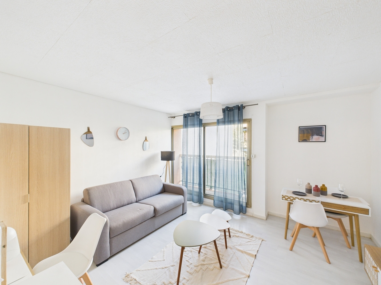 
                                                Location
                                                 Appartement 1 pièce