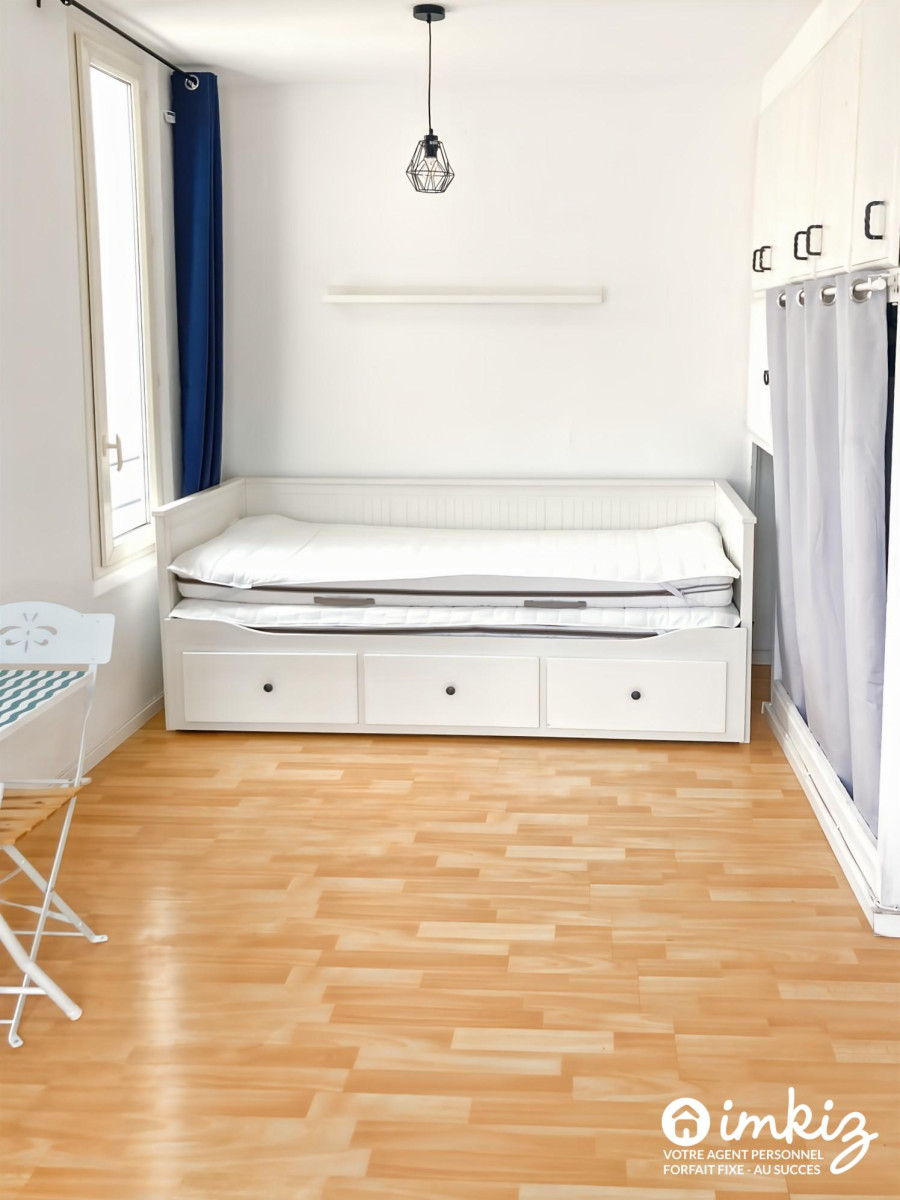 
                                                Vente
                                                 Appartement 1 pièce