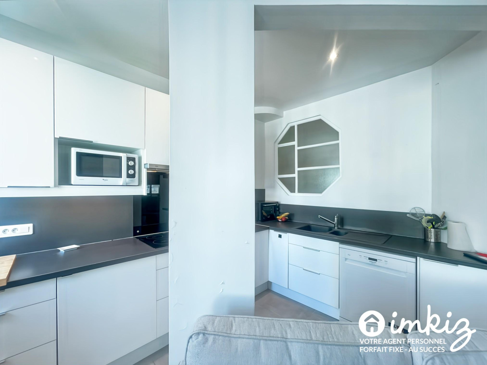 
                                                Vente
                                                 Appartement 1 pièce