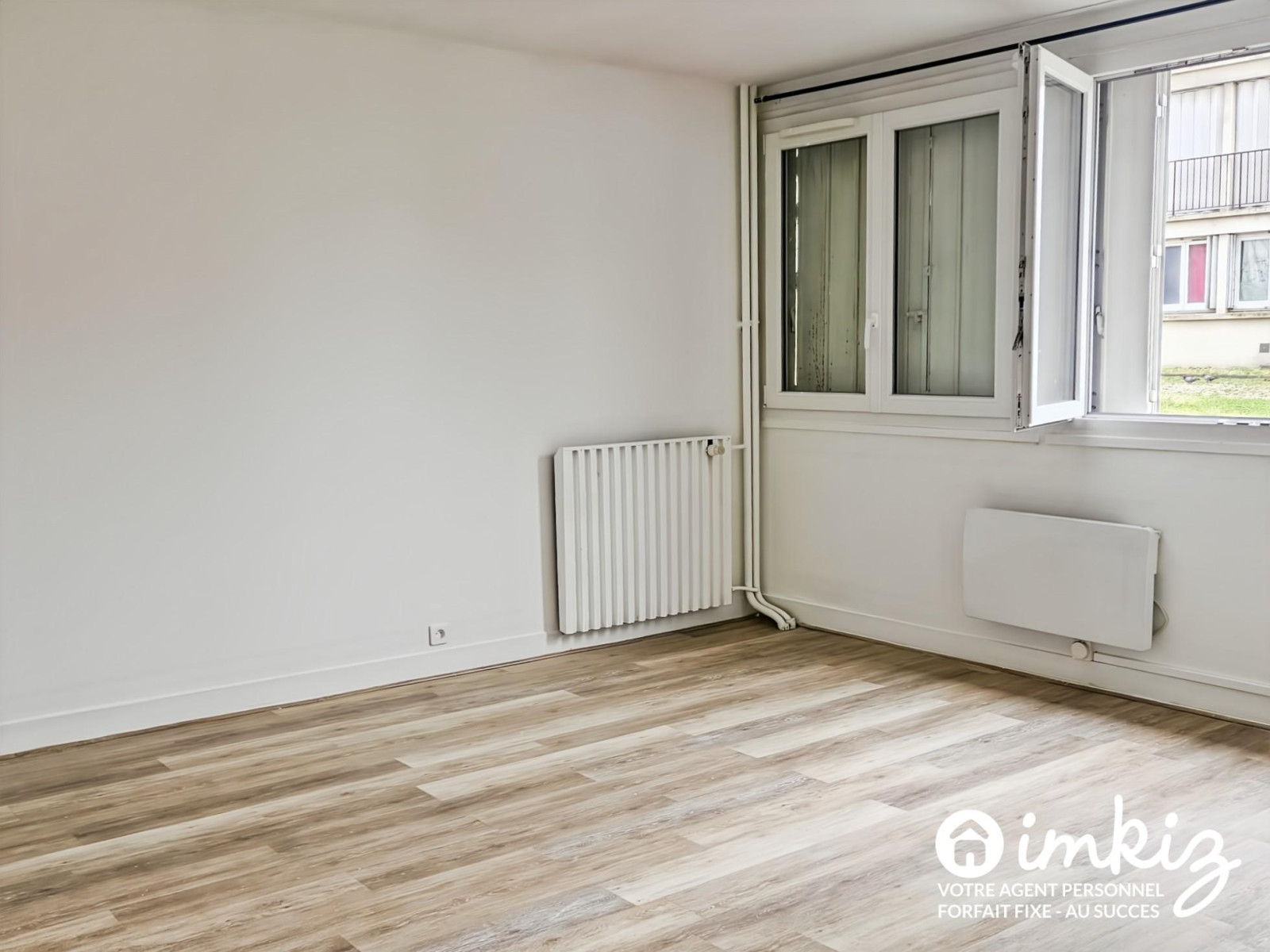 
                                                Vente
                                                 Appartement 1 pièce