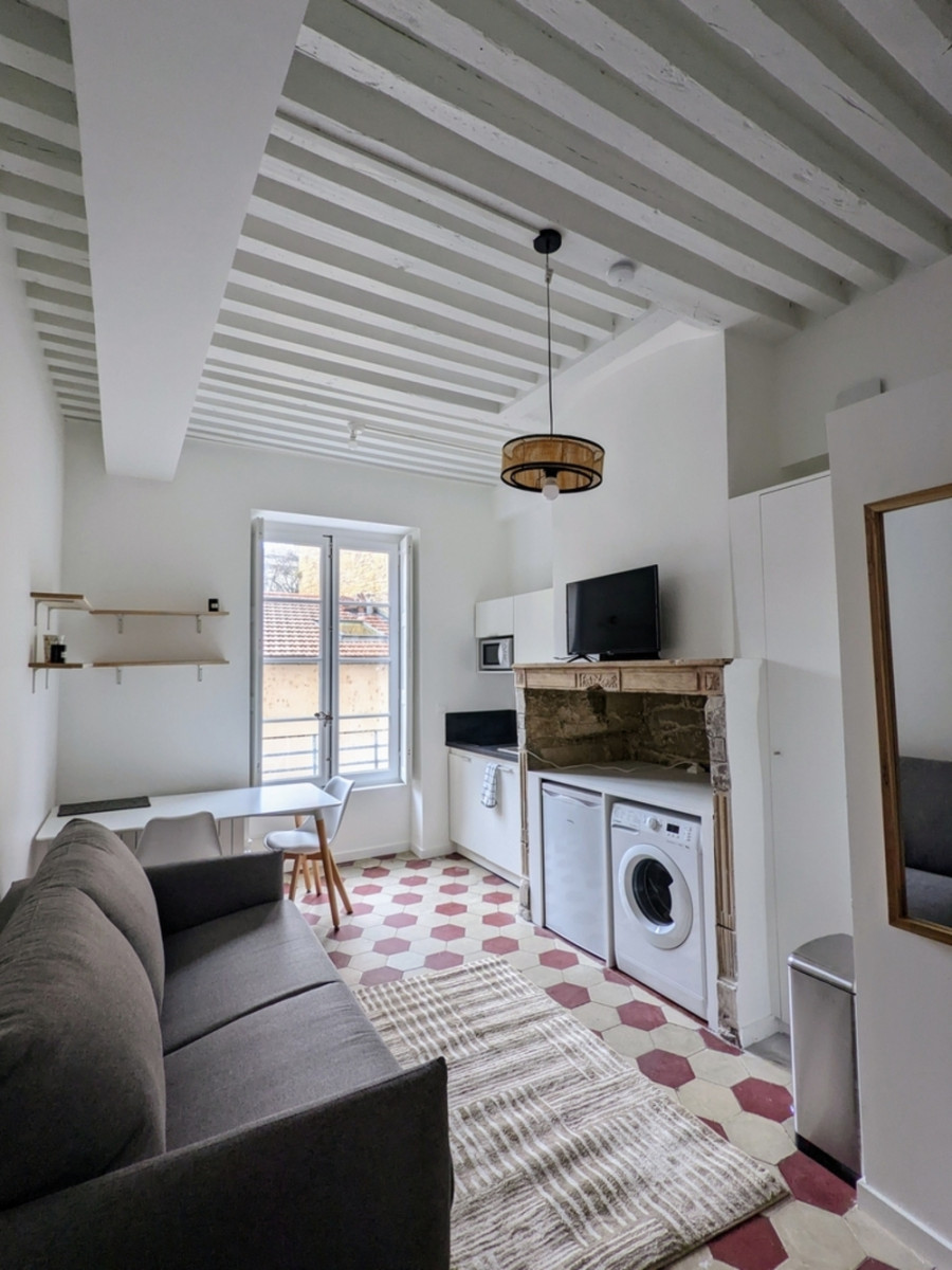 
                                                Location
                                                 Appartement 1 pièce