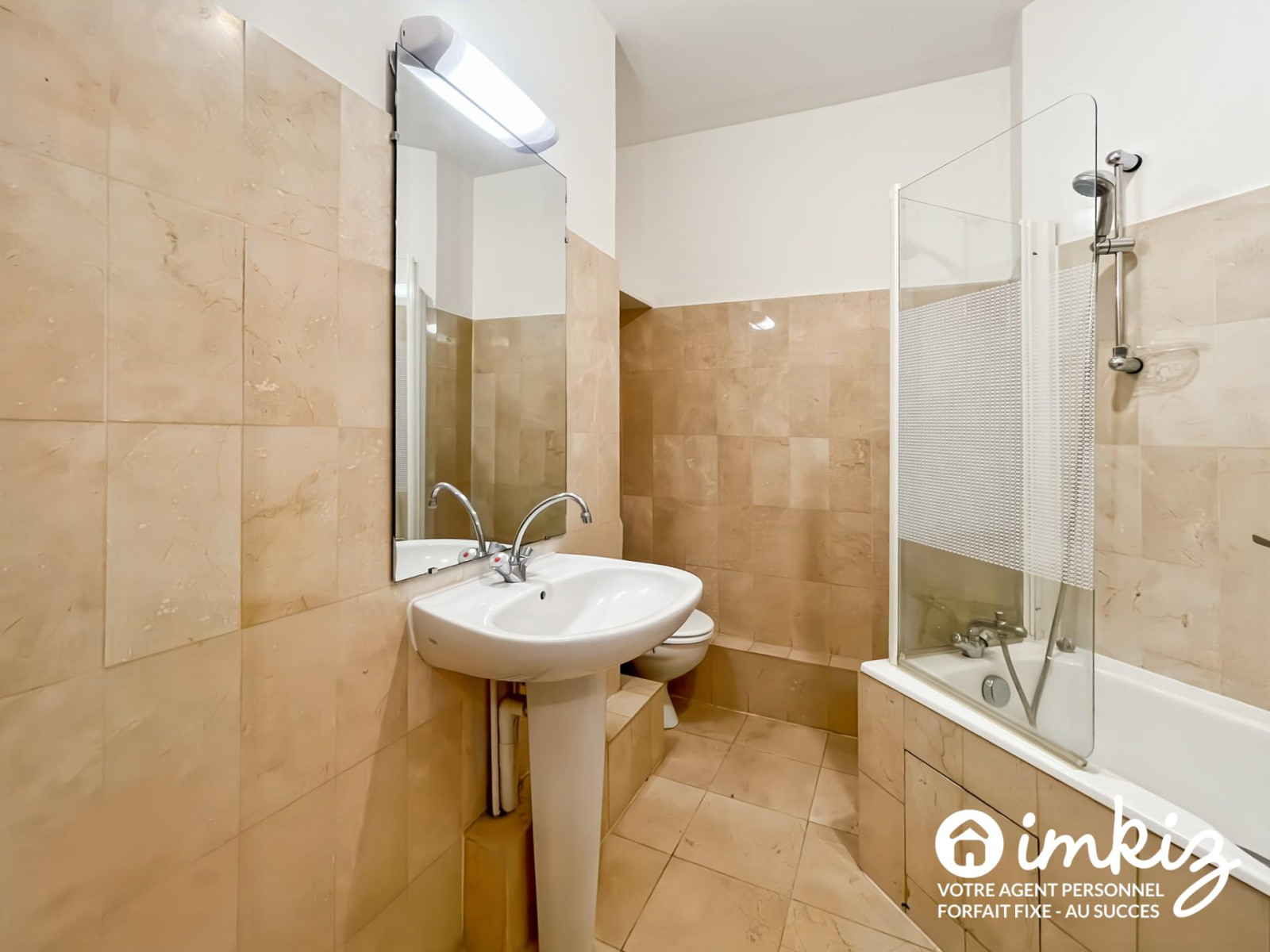 
                                                Vente
                                                 Appartement 1 pièce
