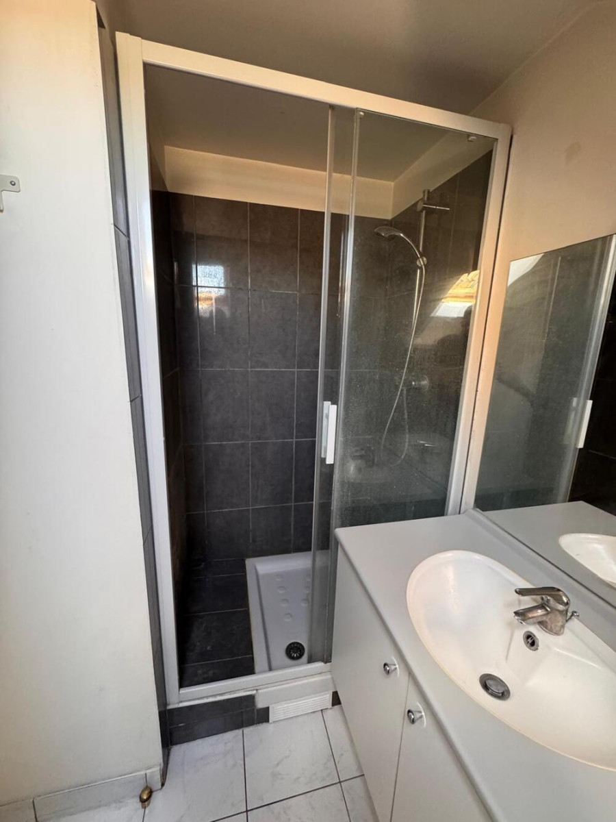 
                                                Location
                                                 Appartement 1 pièce