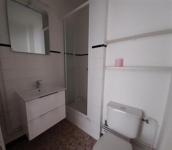 
                                                Location
                                                 Appartement 1 pièce de 28.06m²