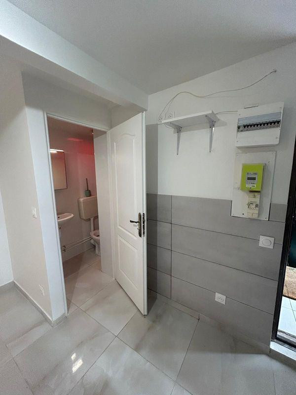 
                                                Location
                                                 Appartement 1 pièces 18 m²