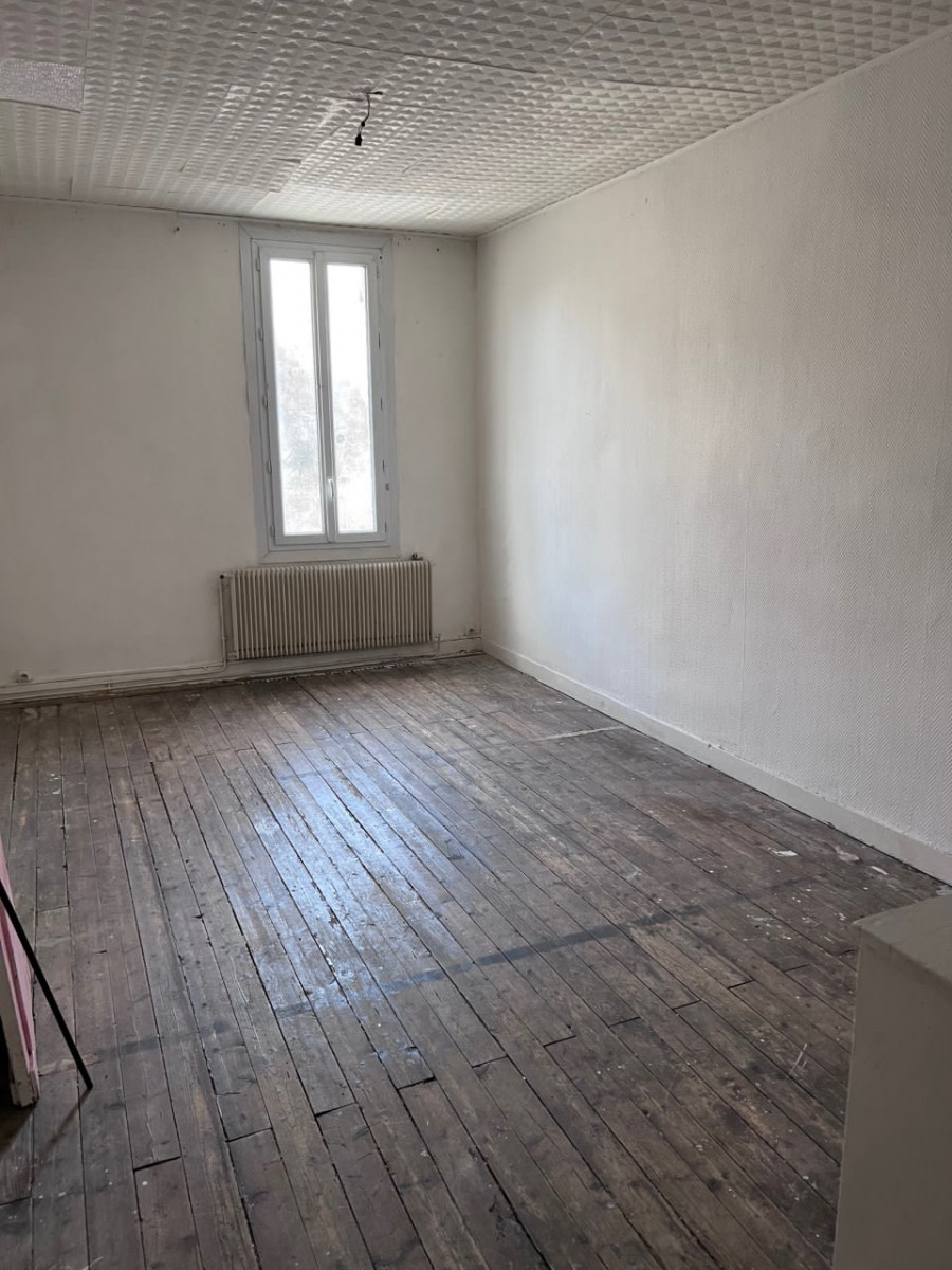 
                                                Vente
                                                 Appartement 109m2 Libourne