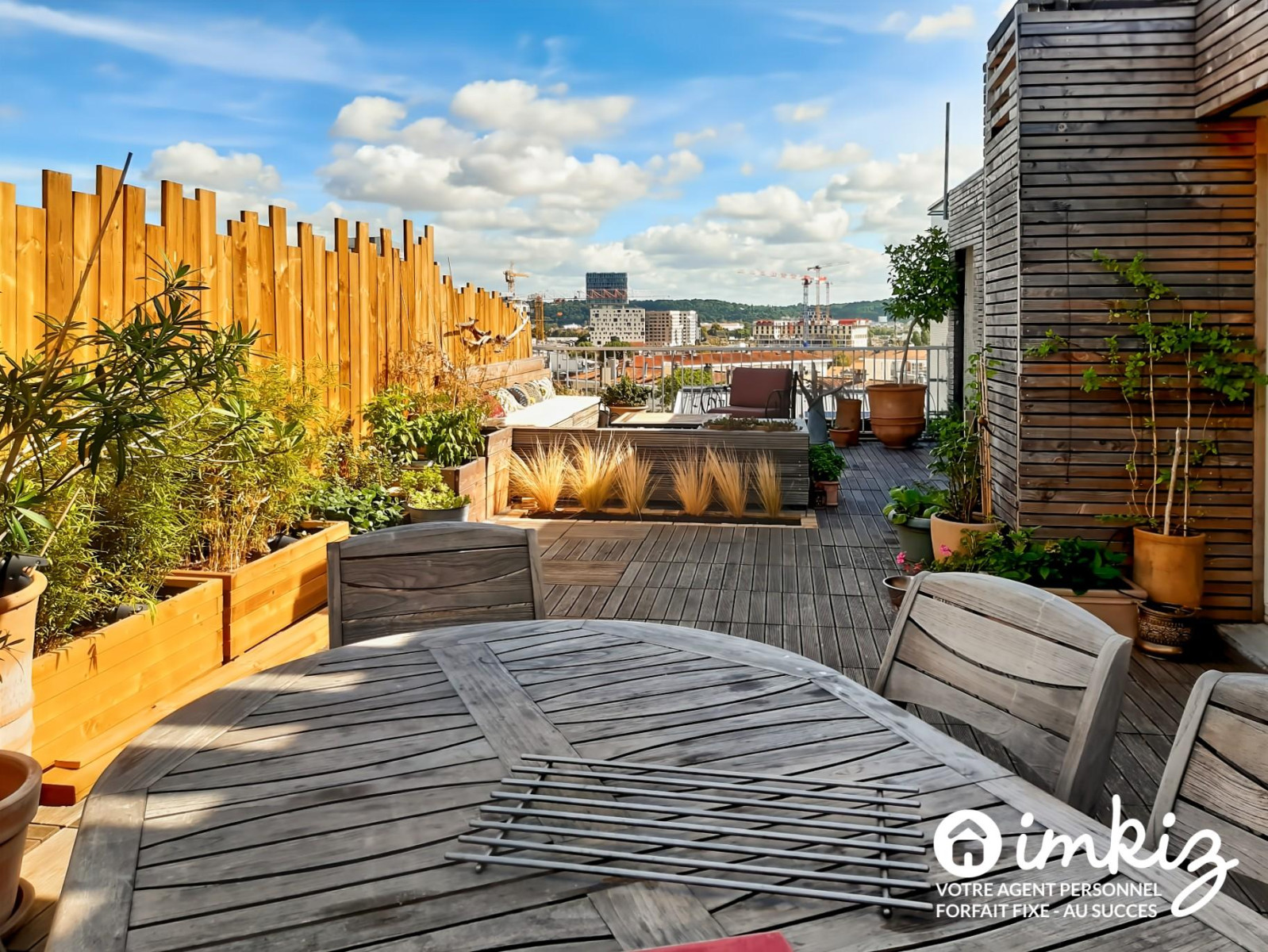 
                                                Vente
                                                 Appartement 135 m2 secteur gare Saint Jean