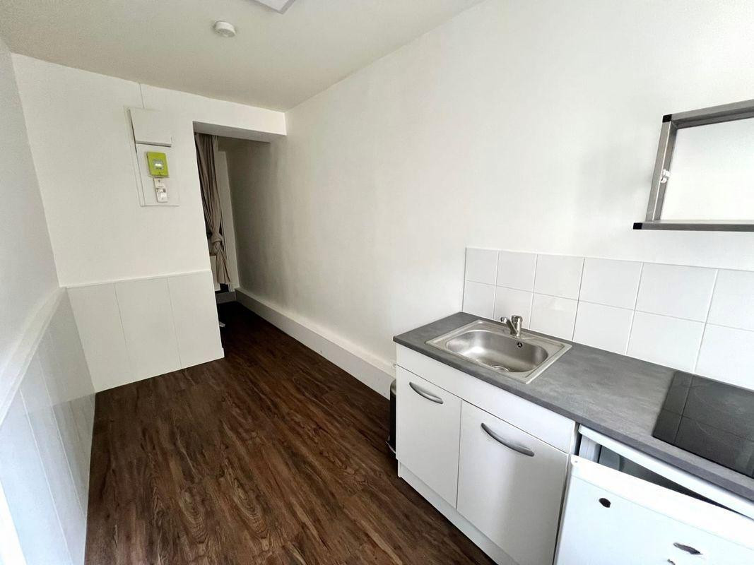 
                                                Location
                                                 Appartement, 14m², 795€ - Paris