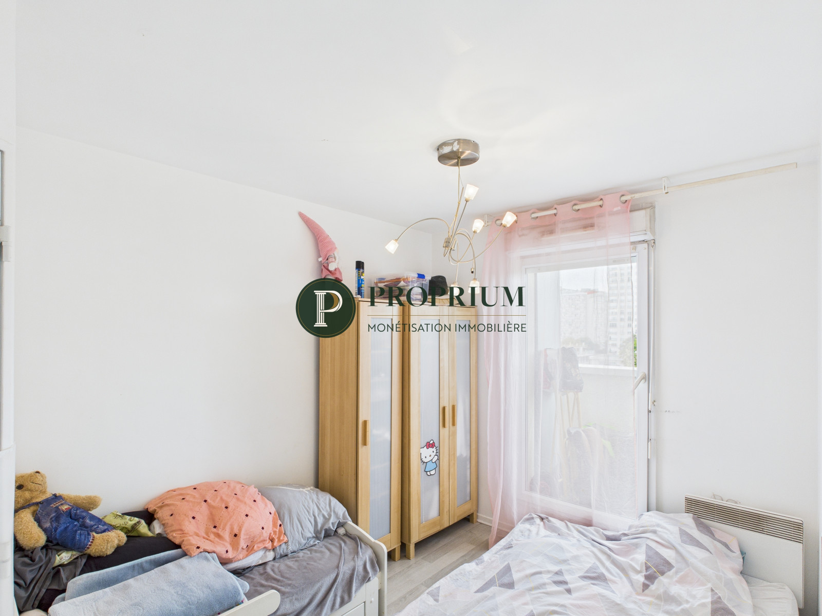 
                                                Viager
                                                 Appartement - 177 000 € - 1ère couronne