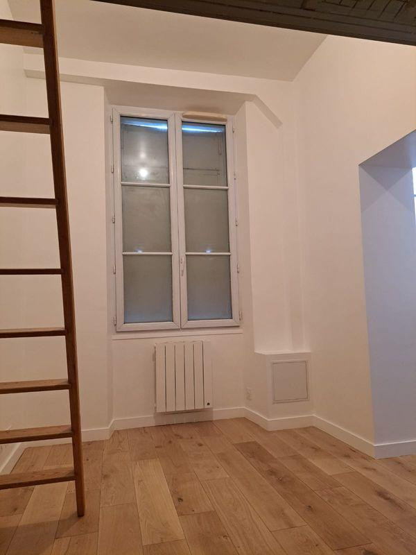 
                                                Location
                                                 Appartement 18 m², 2 pièces