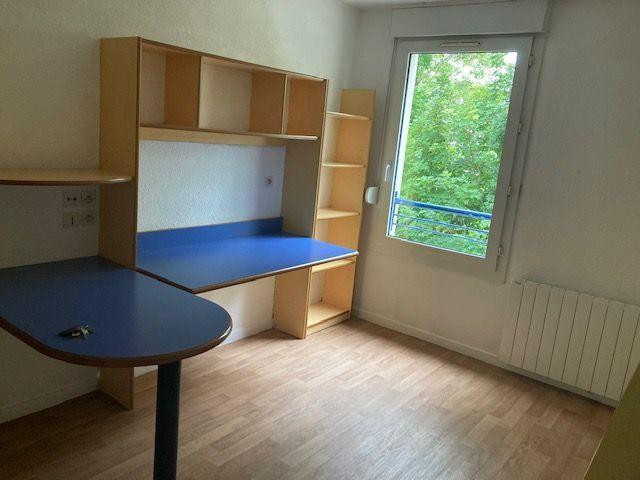 
                                                Location
                                                 APPARTEMENT 19 m²