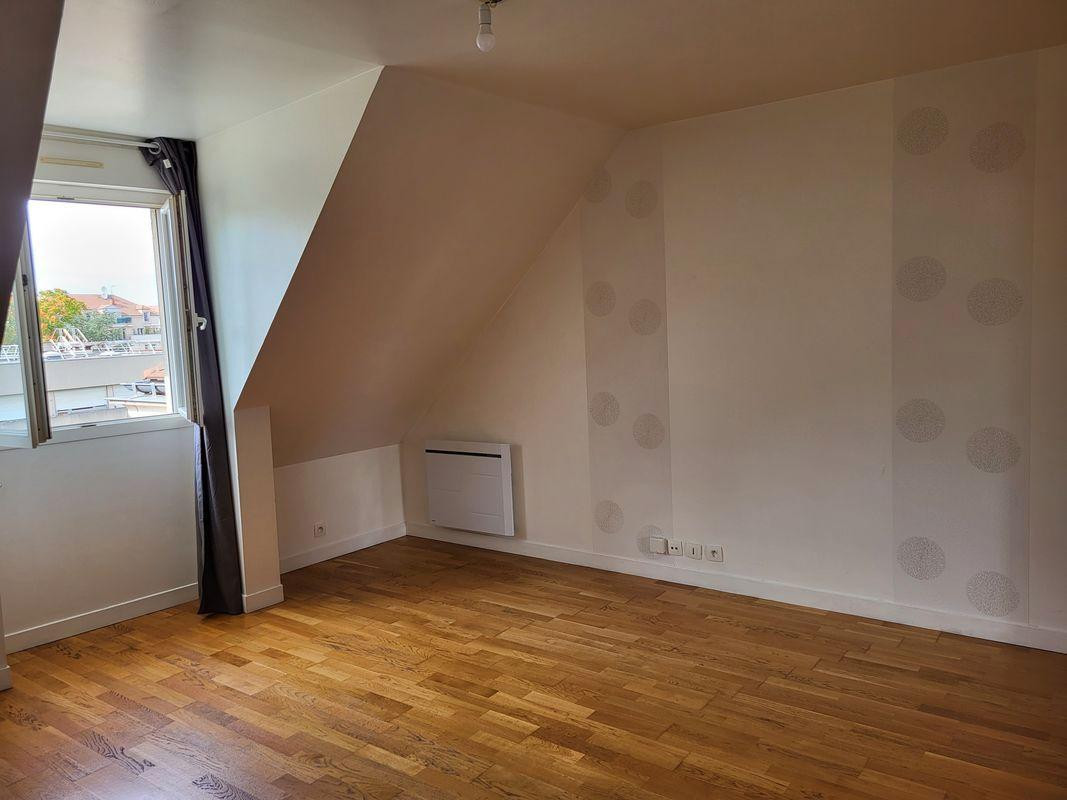 
                                                Location
                                                 Appartement -1pièce - 21 m²