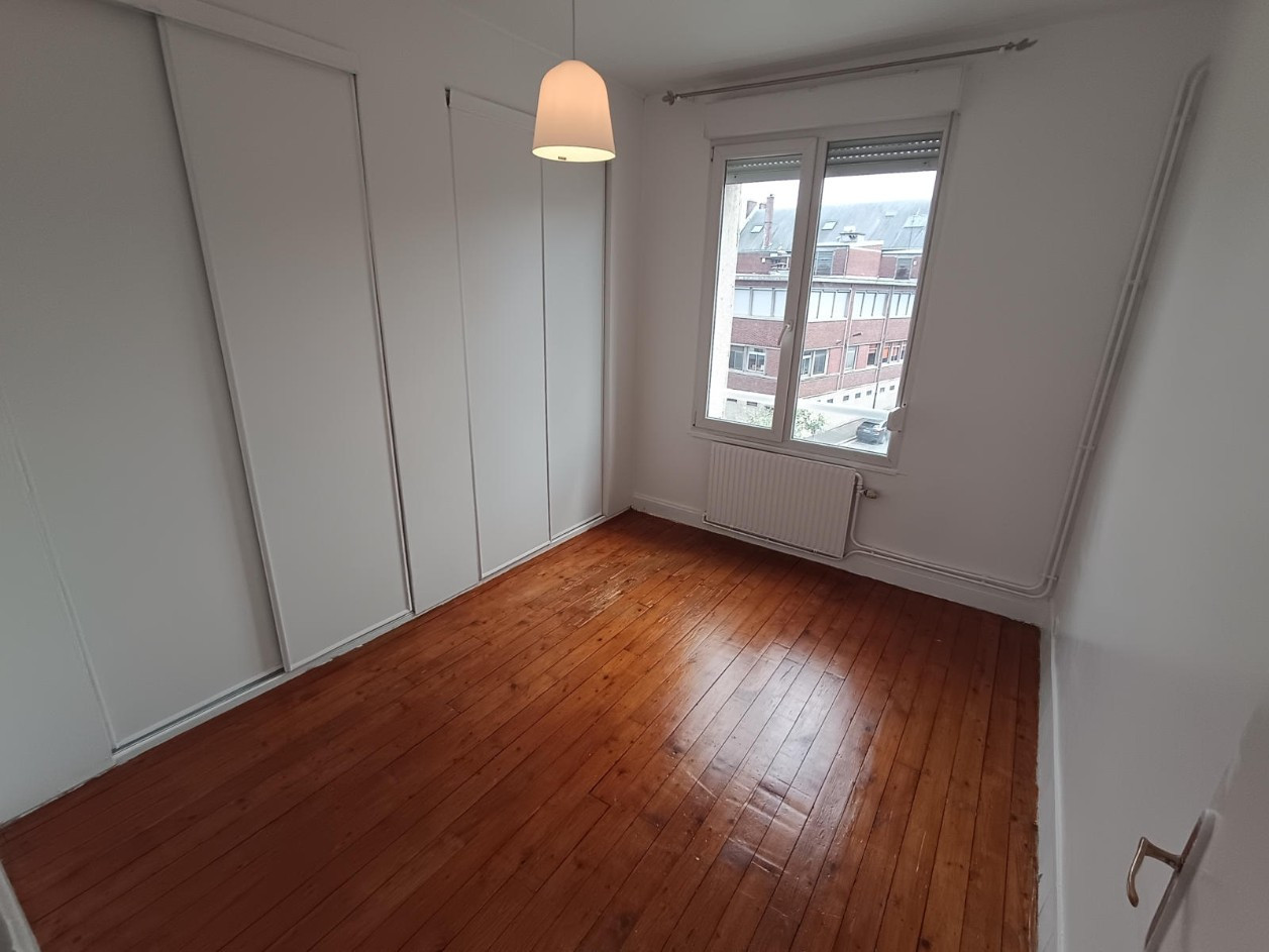 
                                                Location
                                                 Appartement 2 chambres Amiens Centre
