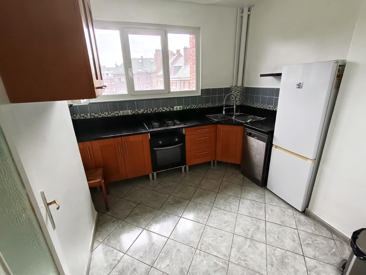 
                                                Location
                                                 Appartement 2 chambres Amiens Centre