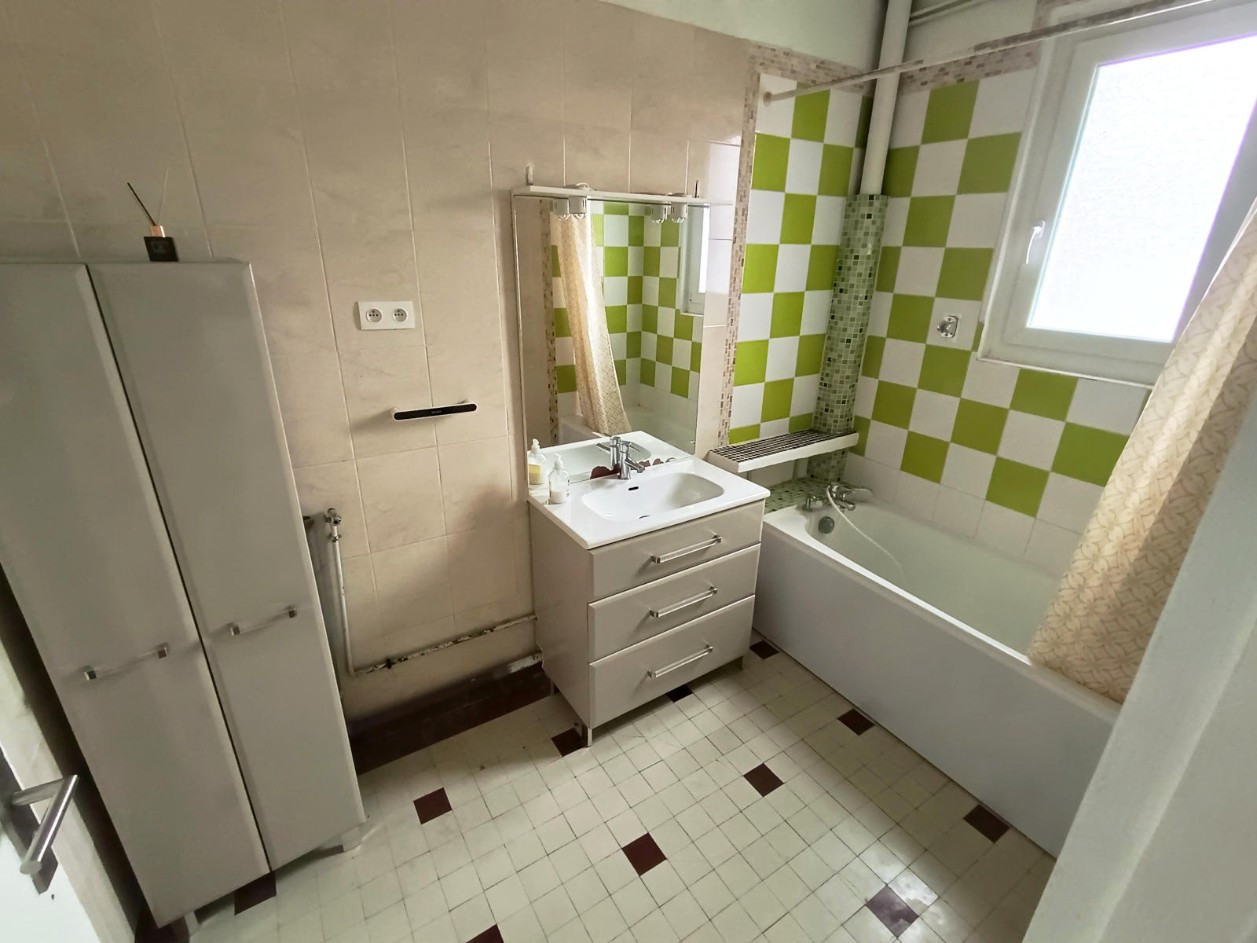 
                                                Location
                                                 Appartement 2 chambres Amiens Centre