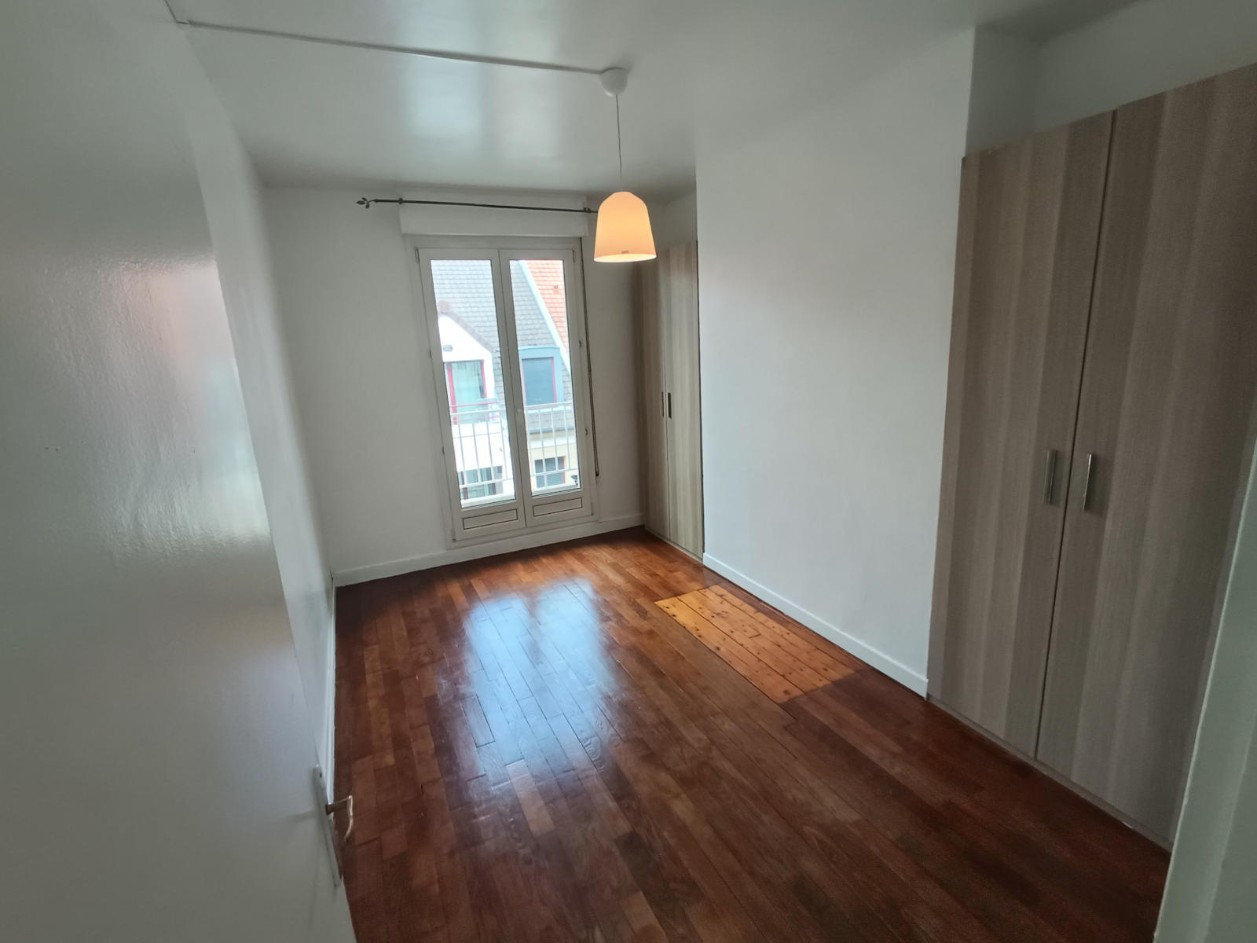 
                                                Location
                                                 Appartement 2 chambres Amiens Centre
