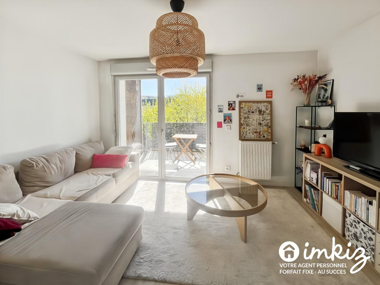
                                                Vente
                                                 Appartement 2 p.  Balcon, parking, proche tram
