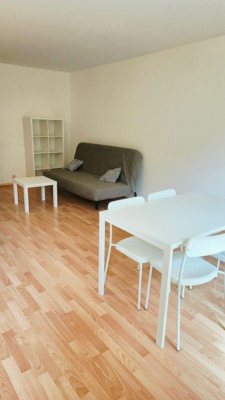 
                                                Location
                                                 Appartement 2 pièce meublé avec terrasse parking