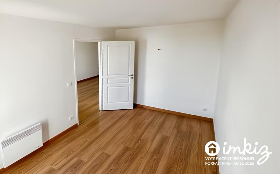 
                                                Vente
                                                 Appartement 2 pièces + 1 place de parking