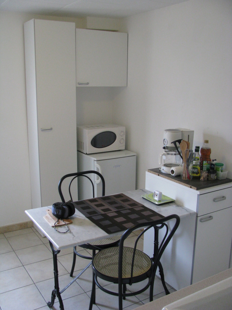 
                                                Location
                                                 Appartement 2 pièces 25 M2 à SOCHAUX proche PSA