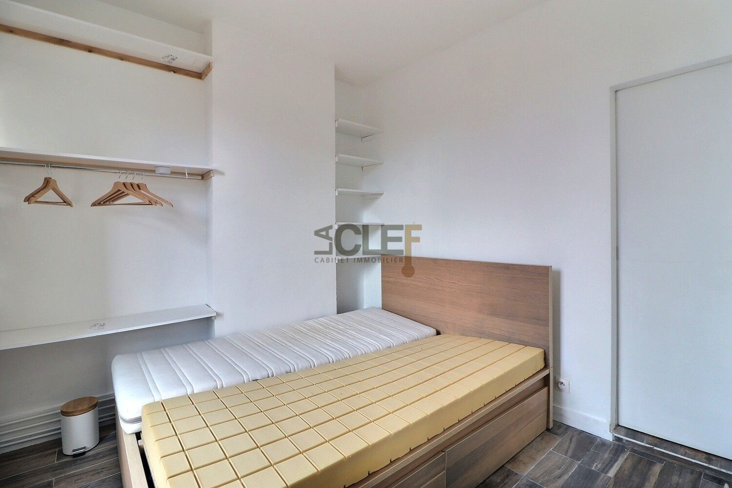 
                                                Location
                                                 Appartement 2 pièces - 26m² - Vanves