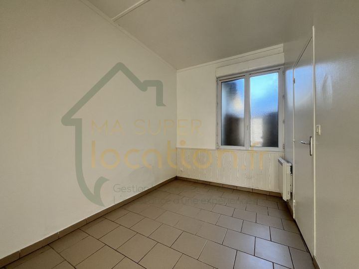 
                                                Location
                                                 Appartement 2 pièces 26m2