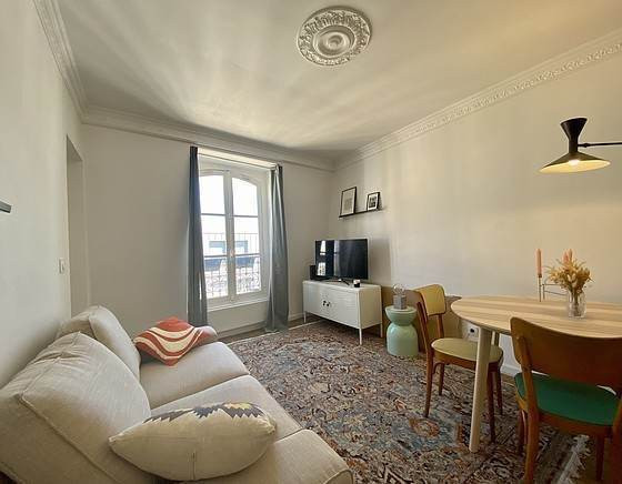 
                                                Location
                                                 Appartement  2 pièces 30 m² avec 1 chambre