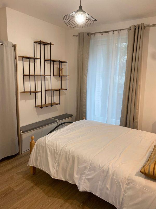 
                                                Location
                                                 Appartement 2 pièces 32m2 1300