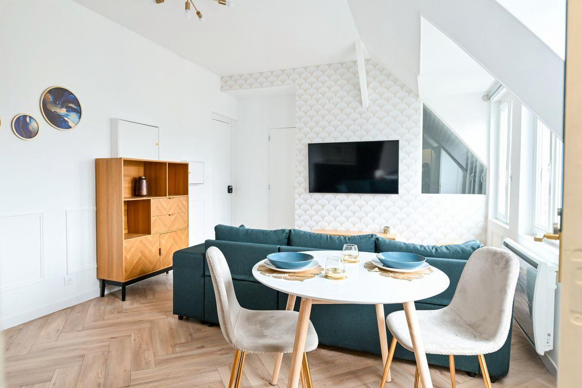 
                                                Location
                                                 Appartement 2 pièces 32m2 Arc de Triomphe