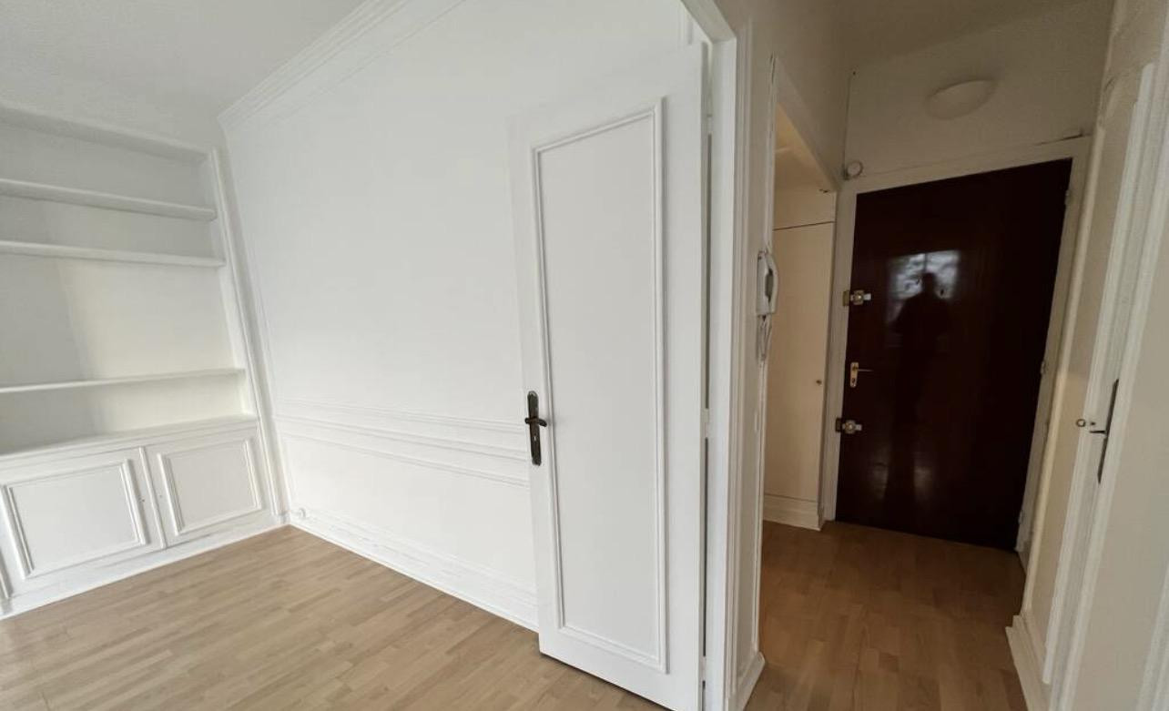 
                                                Location
                                                 Appartement 2 pièces 34m2