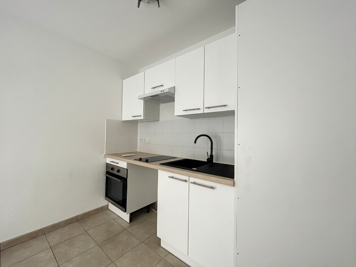 
                                                Location
                                                 Appartement  - 2 pièces  - 35.82 m²