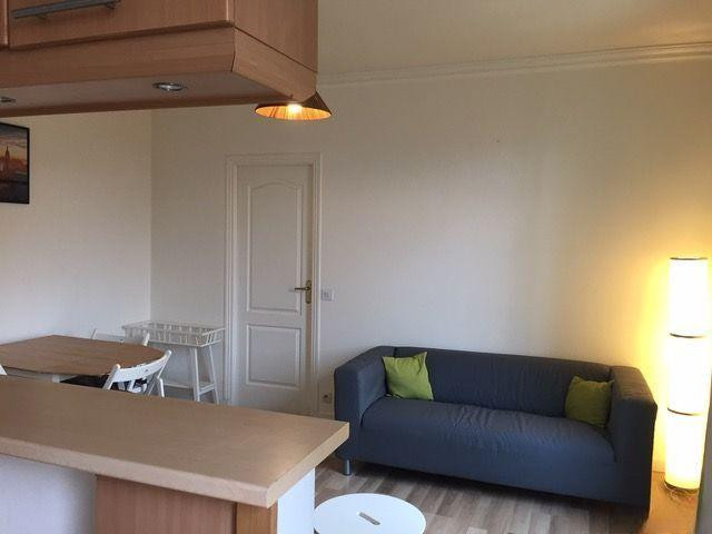 
                                                Location
                                                 Appartement 2 pièces, 35 M2