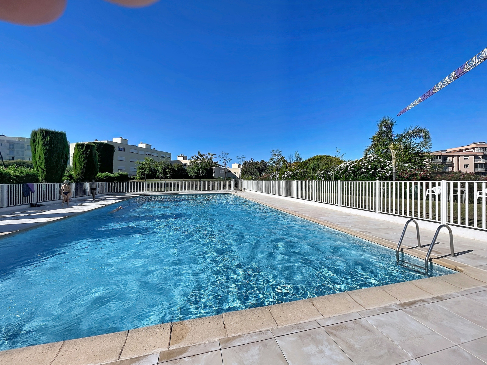 
                                                Vente
                                                 Appartement  - 2 pièces  - 37.4 m²