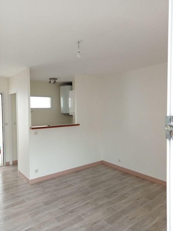 
                                                Location
                                                 Appartement - 2 pièces - 39 m²