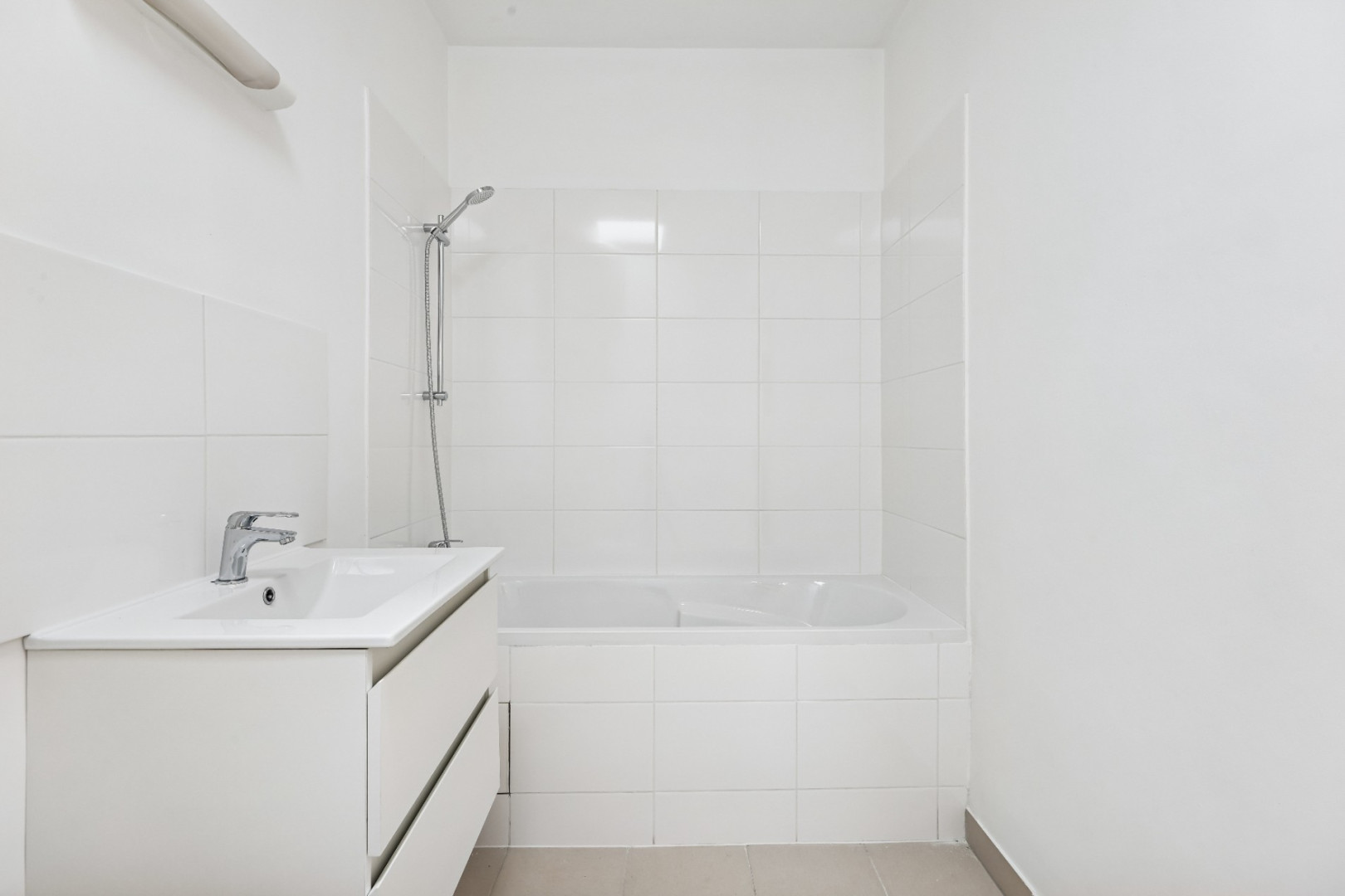 
                                                Vente
                                                 Appartement 2 pièces - 39 m2 - Levallois-Perret