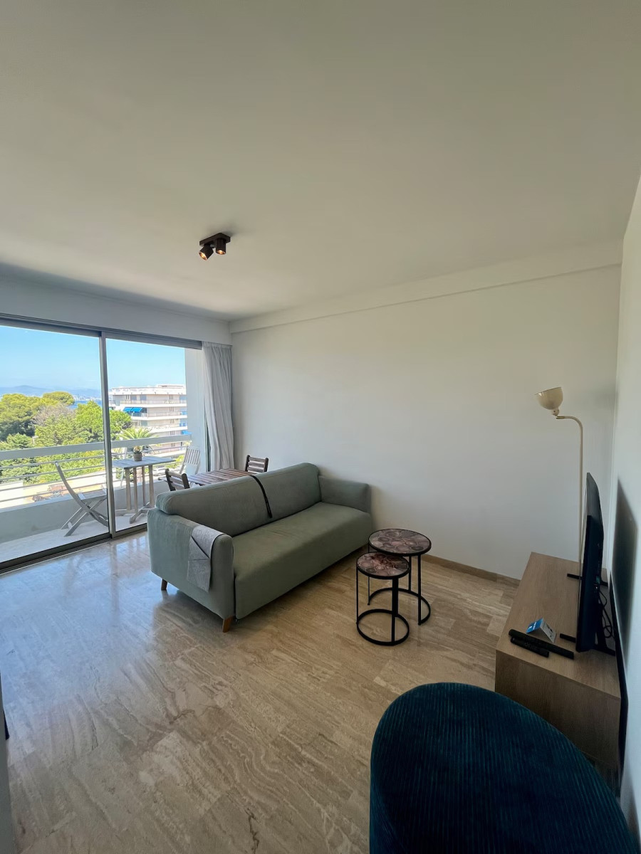 
                                                Location
                                                 Appartement  - 2 pièces  - 40.27 m²