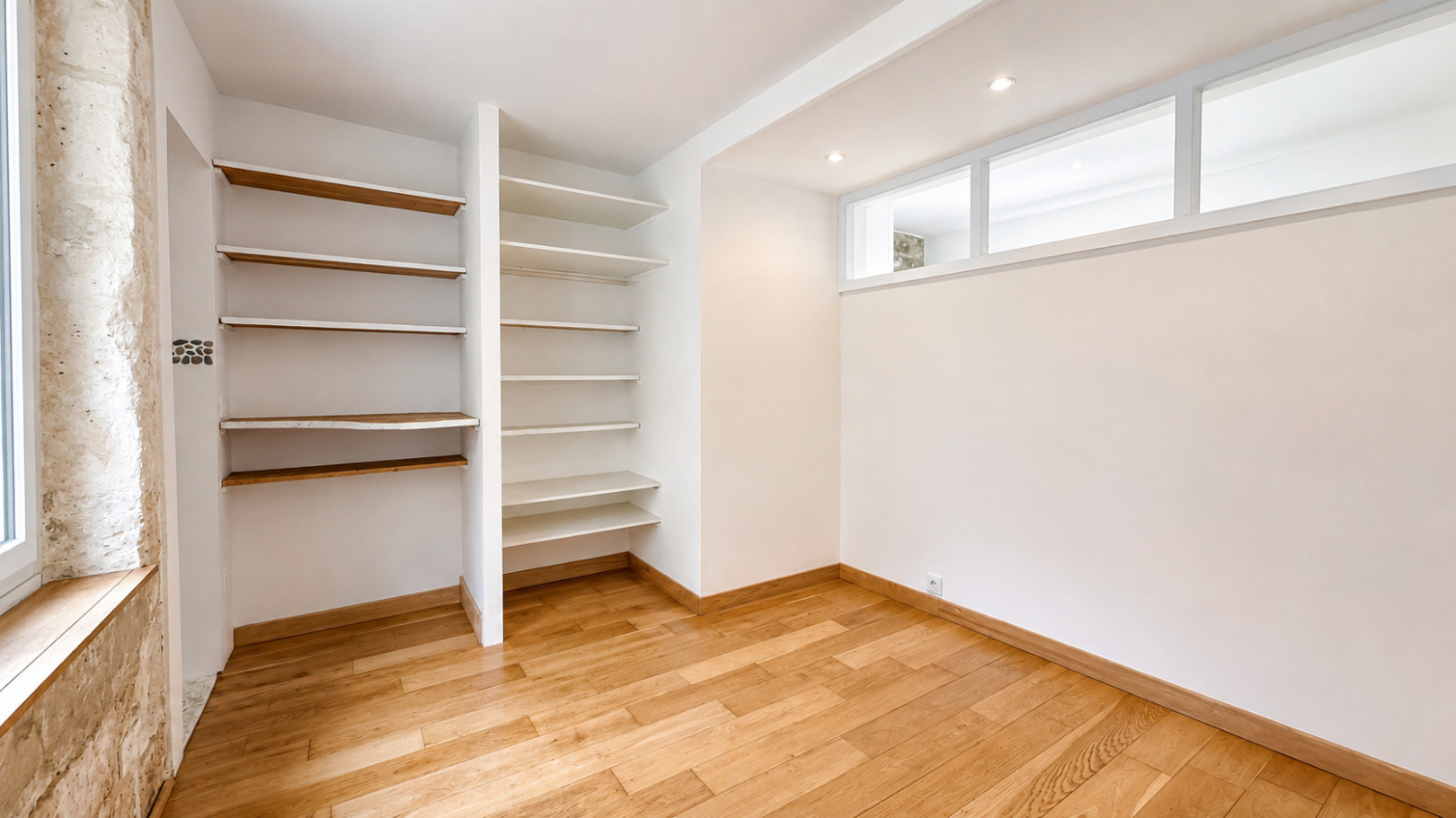 
                                                Vente
                                                 Appartement 2 pièces 40m² au centre de Chantilly