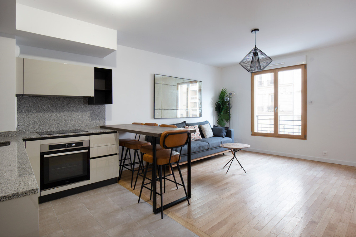 
                                                Location
                                                 Appartement • 2 pièces • 42 m²