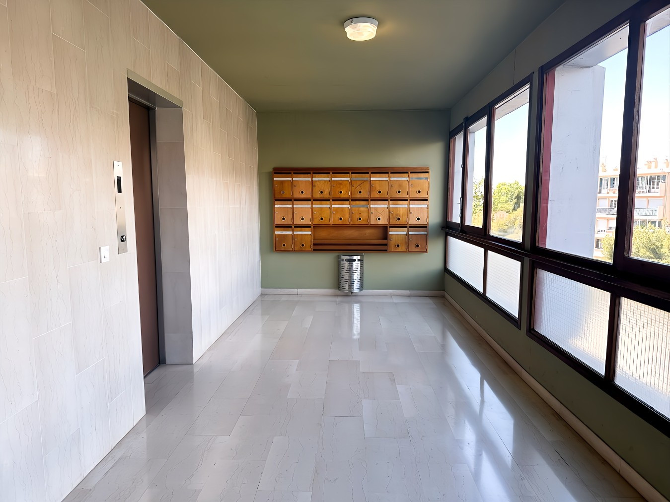 
                                                Vente
                                                 Appartement 2 pièces 42m²