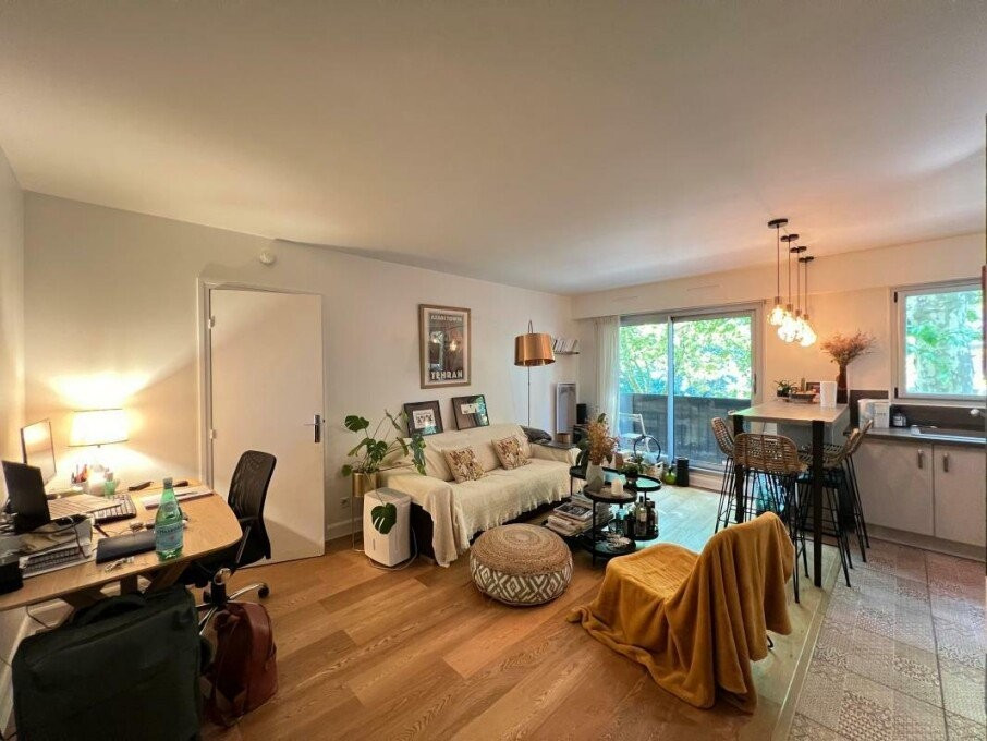 
                                                Location
                                                 Appartement 2 pièces 43m²