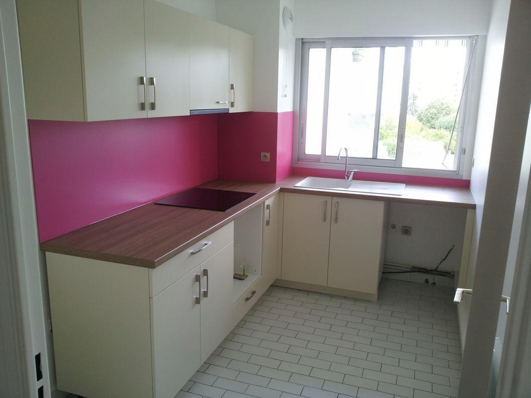
                                                Location
                                                 Appartement, 2 pièces, 45m2