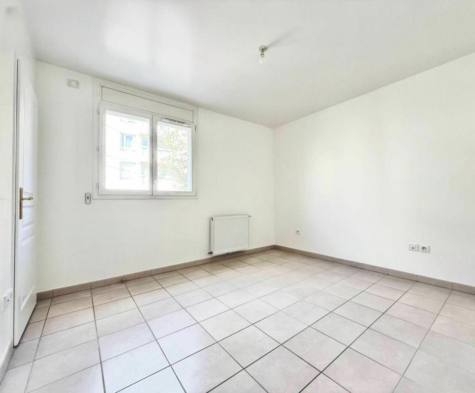 
                                                Location
                                                 Appartement 2 Pièces 46 m²