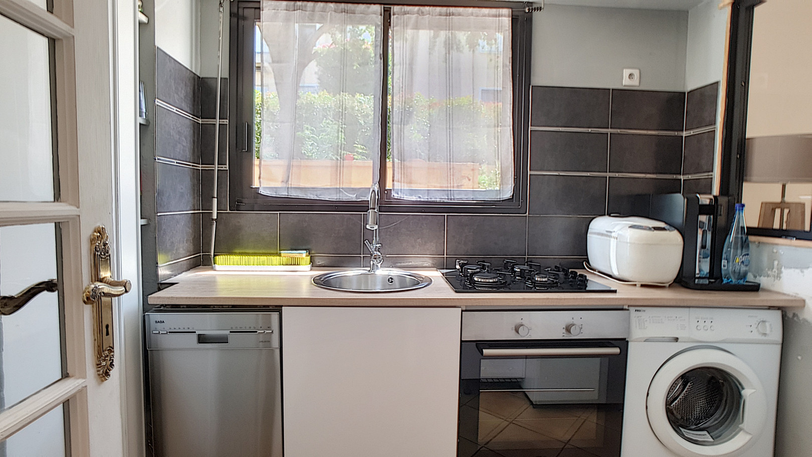 
                                                Location
                                                 Appartement  - 2 pièces  - 49.39 m²