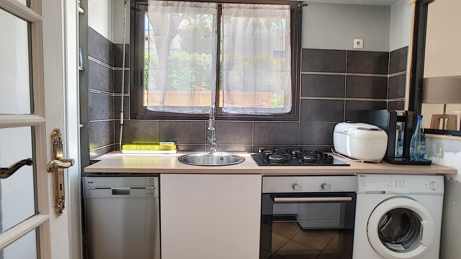 
                                                Location
                                                 Appartement  - 2 pièces  - 49.39 m²