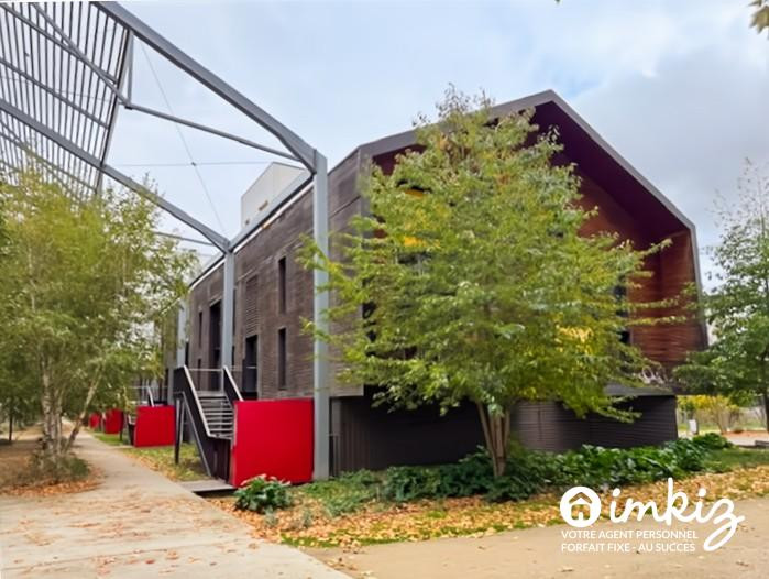 
                                                Vente
                                                 Appartement 2 pièces 5 minutes à pieds de la gare.